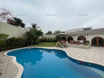 Venta de Encantadora Residencia Remodelada en Zona Residencial