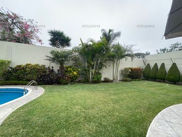 Venta de Encantadora Residencia Remodelada en Zona Residencial