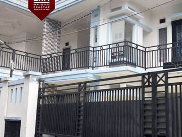 Rumah 2 Lantai, Jl. H. Mursalih, Pasar Rebo, Jakarta Timur
