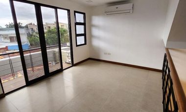 🏡 Kapitolyo Living – Elegant 3BR Townhouse with Garage for ₱15M! 🌆