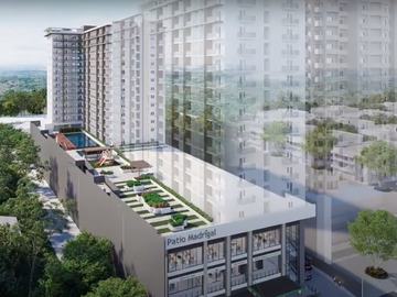 Condo for Sale near MOA  1 Bedroom Jr with Balcony