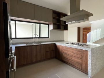 CASA EN VENTA LOMAS IV EL MOLINO