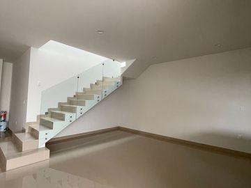 CASA EN VENTA LOMAS IV EL MOLINO