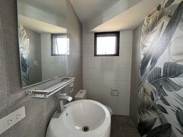 Luxurious 5-Bedroom Haven in Imus, Cavite – Your Dream Home Awaits!