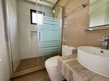 Luxurious 5-Bedroom Haven in Imus, Cavite – Your Dream Home Awaits!
