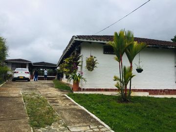 ALQUILER FINCA  EL CARMELO