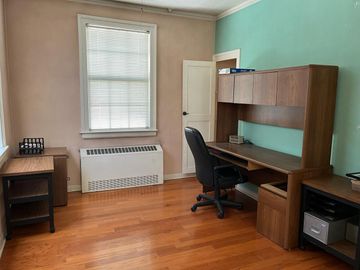 RESIDENCIA ANTIGUA EN EXCELENTES CONDICIONES, REFORMADA EN COL ZARCO EN CHIHUAHUA