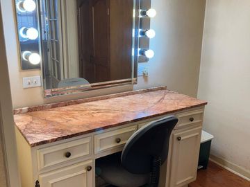RESIDENCIA ANTIGUA EN EXCELENTES CONDICIONES, REFORMADA EN COL ZARCO EN CHIHUAHUA