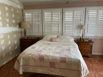 RESIDENCIA ANTIGUA EN EXCELENTES CONDICIONES, REFORMADA EN COL ZARCO EN CHIHUAHUA