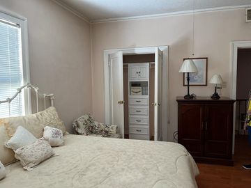 RESIDENCIA ANTIGUA EN EXCELENTES CONDICIONES, REFORMADA EN COL ZARCO EN CHIHUAHUA