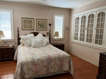 RESIDENCIA ANTIGUA EN EXCELENTES CONDICIONES, REFORMADA EN COL ZARCO EN CHIHUAHUA