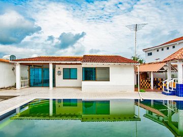CASA EN VENTA UBICADA EN EL SECTOR VILLA SOFIA EN MELGAR