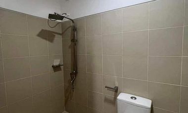 15,000 per month Ready to move in Condominium in Makati City with 500k Discount nr RCBC Makati