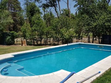 Vivienda de 3 dormitorios con pileta, lindante costa de arroyo- FINANCIACION HASTA 3 AÑOS