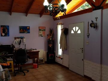 Vivienda de 3 dormitorios con pileta, lindante costa de arroyo- FINANCIACION HASTA 3 AÑOS