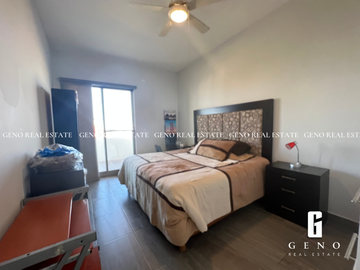 CASA EN VENTA CON VISTA A LA CIUDAD Y FRENTE A PARQUE