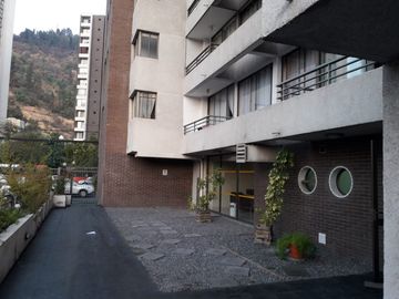 SE VENDE HERMOSO DEPTO EN CONDOMINIO EXCLUSIVO EN RECOLETA