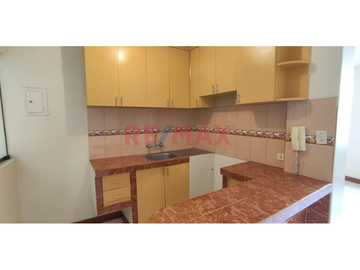 Se Alquila Departamento 90 M2 - Sol De La Molina - 2200 Soles