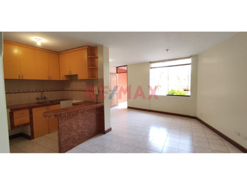Se Alquila Departamento 90 M2 - Sol De La Molina - 2200 Soles