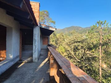 VENTA DE CABAÑA EN MINERAL DEL CHICO MUY CERCA DEL PUEBLO EN OBRA NEGRA