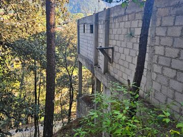 VENTA DE CABAÑA EN MINERAL DEL CHICO MUY CERCA DEL PUEBLO EN OBRA NEGRA