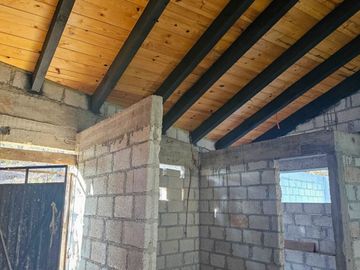 VENTA DE CABAÑA EN MINERAL DEL CHICO MUY CERCA DEL PUEBLO EN OBRA NEGRA