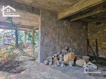 VENTA DE CABAÑA EN MINERAL DEL CHICO MUY CERCA DEL PUEBLO EN OBRA NEGRA
