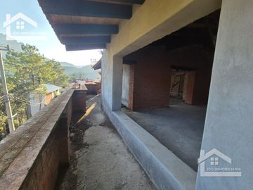 VENTA DE CABAÑA EN MINERAL DEL CHICO MUY CERCA DEL PUEBLO EN OBRA NEGRA