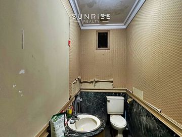 Dijual Rumah Lama Near Jl cendana & Suwiryo Menteng , Jakpus