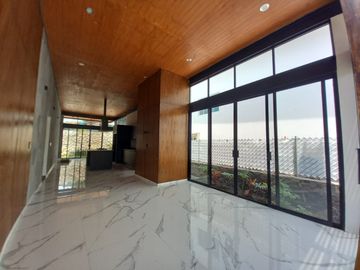 CASA EN VENTA EN FRACCIONAMIENTO LOMAS DE COCOYOC MORELOS