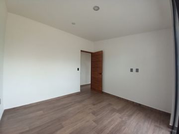 CASA EN VENTA EN FRACCIONAMIENTO LOMAS DE COCOYOC MORELOS