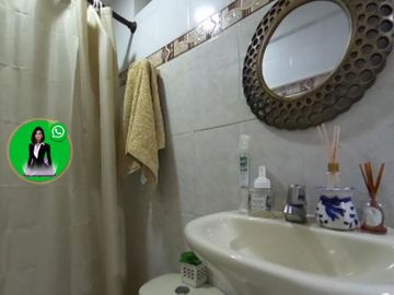 VENDO CASA PLANA CON AREA DE 277mts, CON APARTAMENTO EN SECTOR DE PARAISO, EXCELENTE UBICACION