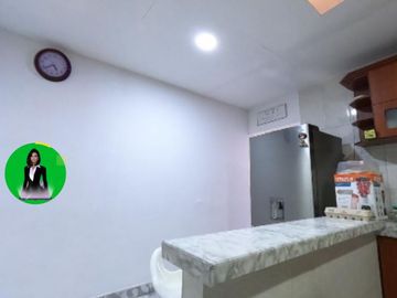VENDO CASA PLANA CON AREA DE 277mts, CON APARTAMENTO EN SECTOR DE PARAISO, EXCELENTE UBICACION