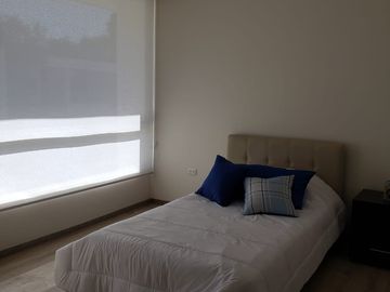 Tumbaco, Hermosas Casas Adosadas de 2en2 con Amplios Jardines, Entrega Junio2024