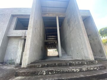 Se vende Casa en obra gris en Puerto Azul