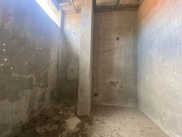 Se vende Casa en obra gris en Puerto Azul