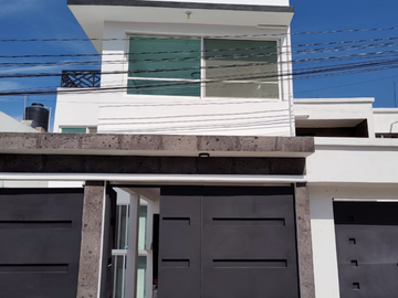Venta de Casa Sola Fovissste Cuautla, Morelos.