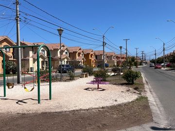 VENTA casa 97 de 3d/2b en Condominio Sector La Florida