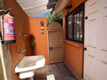 VENTA casa 97 de 3d/2b en Condominio Sector La Florida