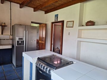 ACOGEDORA CASA DE CAMPO ANTES US$ 480,000 AHORA en US$ 420,000