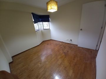 Vendo Dpto. en Barrio Medico - Surquillo