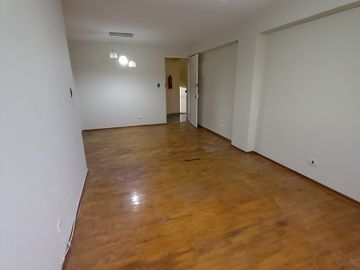 Vendo Dpto. en Barrio Medico - Surquillo