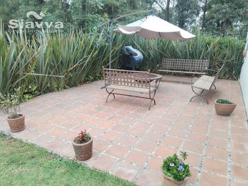 BONITA CASA DE ESTILO VALLESANO