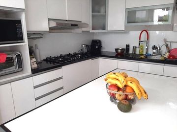 🏢 ¡VENDO DEPARTAMENTO EN PRIMER PISO EN MIRAFLORES! 🏢
