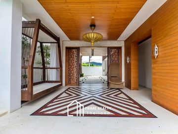 Beachfront Modern Pool Villa For Sale