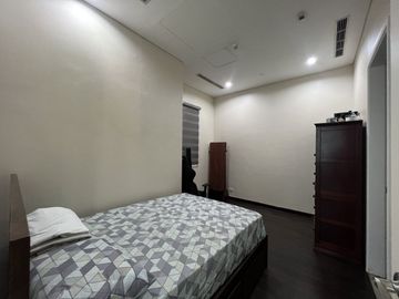 TRUMP TOWER | One Bedroom 1BR Condo Unit for sale in Trump Tower at Century City, Makati City