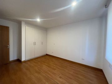 DEPARTAMENTO DE VENTA, SECTOR BOSSANO
