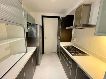 FOR SALE: Three (3) Bedroom Unit in Arya Residences - Tower 1, BGC, Taguig