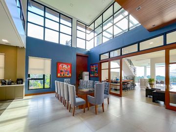 📣NEW PRICE ALERT! Php 165M Reduced 120M!🚨 Parkridge Estate Valley, Antipolo House for Sale with City Skyline and Sunset views