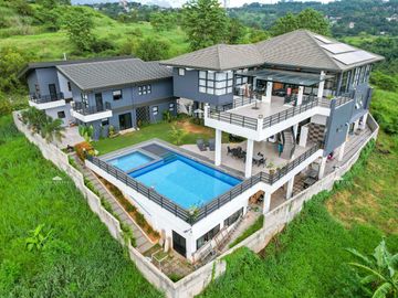 📣NEW PRICE ALERT! Php 165M Reduced 120M!🚨 Parkridge Estate Valley, Antipolo House for Sale with City Skyline and Sunset views